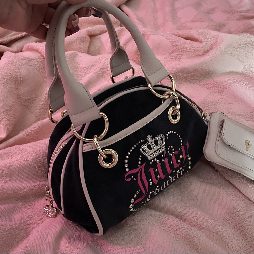 Juicy Couture dreamy juicy satchel bag